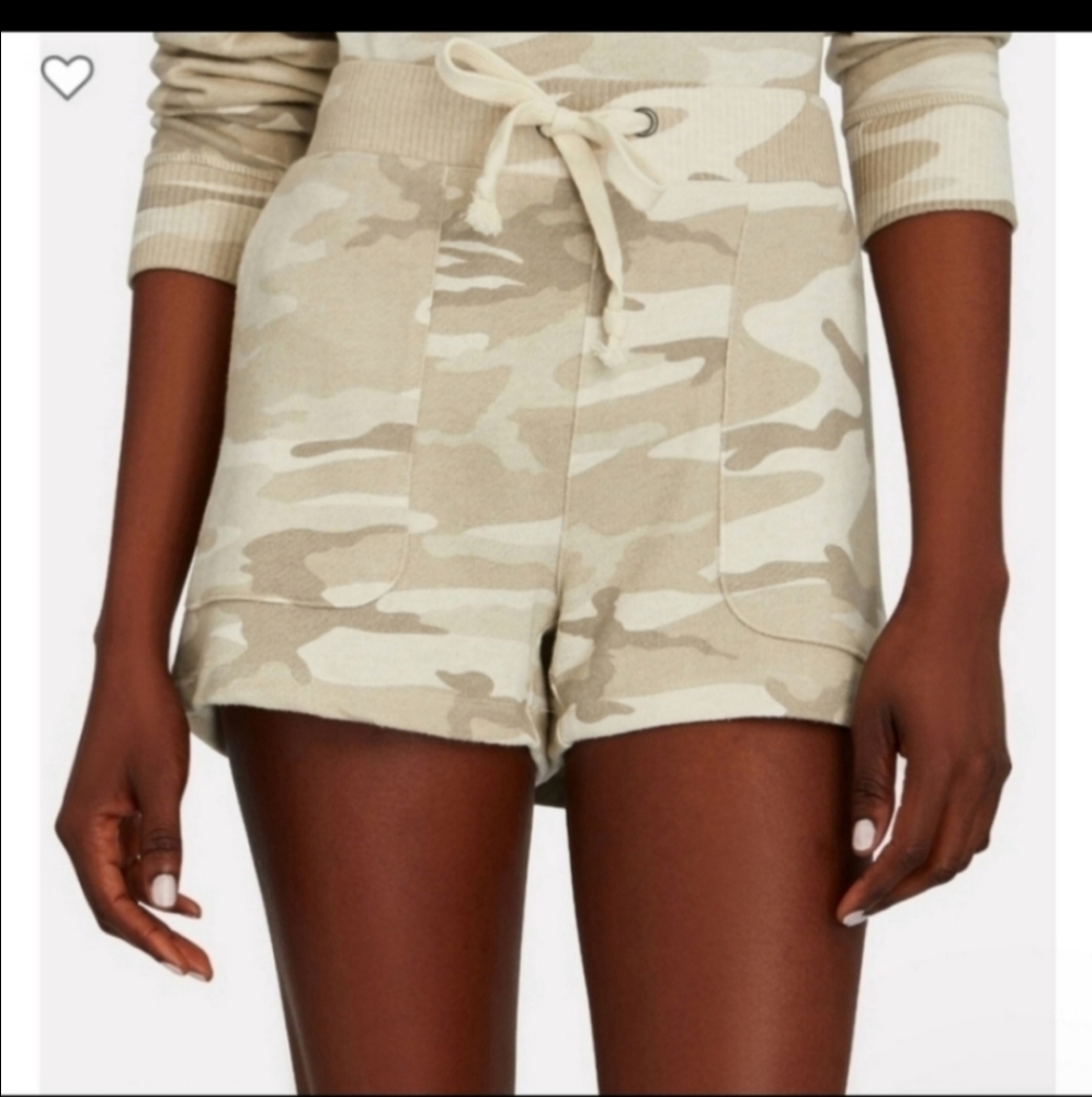Rails Womens Robin Camouflage Ribbed Casual Shorts Oatmeal Size XL NWT